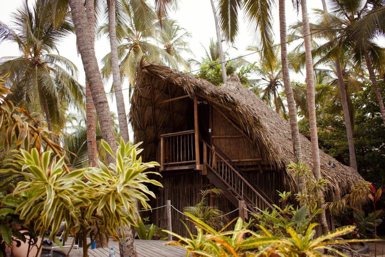 Los Hermanos Beach Hostal Guachaca Exterior photo